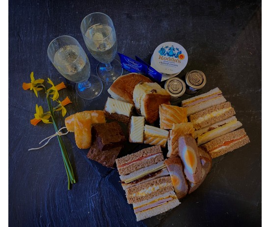 Mother's Day Afternoon Tea Box *COLLECTION ONLY* Mother's Day Afternoon Tea Box *COLLECTION ONLY*
